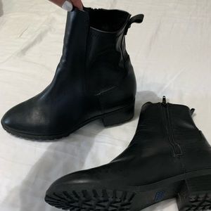Aldo boots size 9